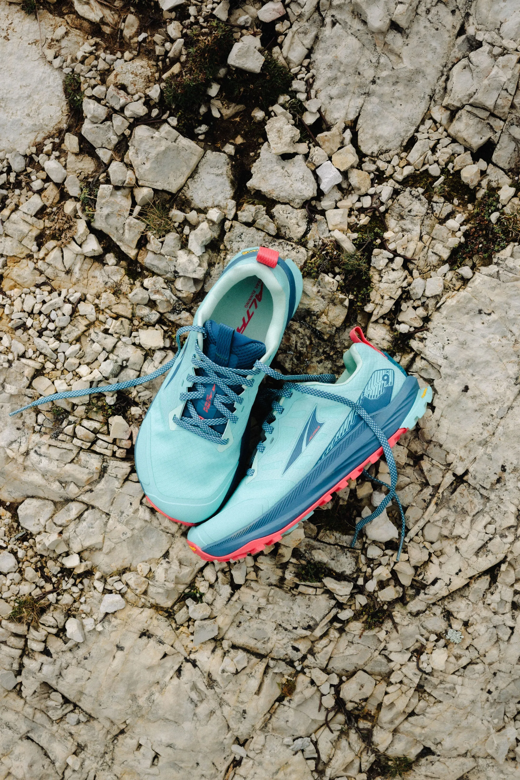 Altra Lone Peak 9  Womens  Teal