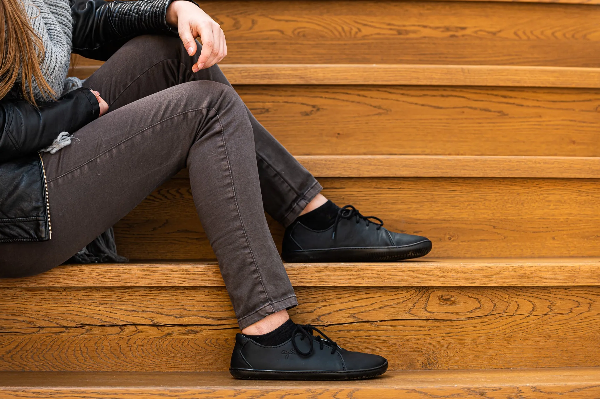 Aylla Inca Women's  Black Nubuck