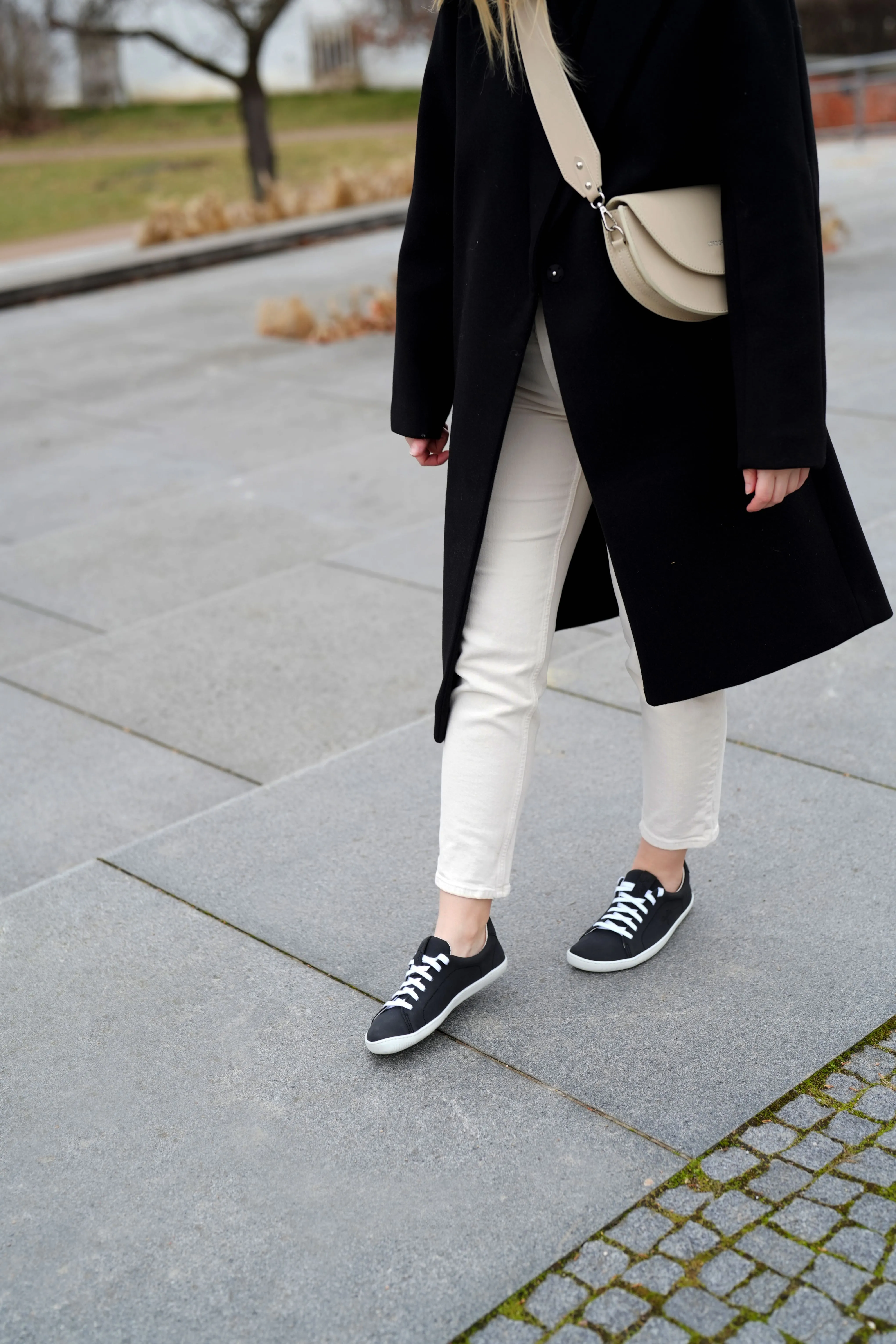 Aylla Keck Mens Black / White