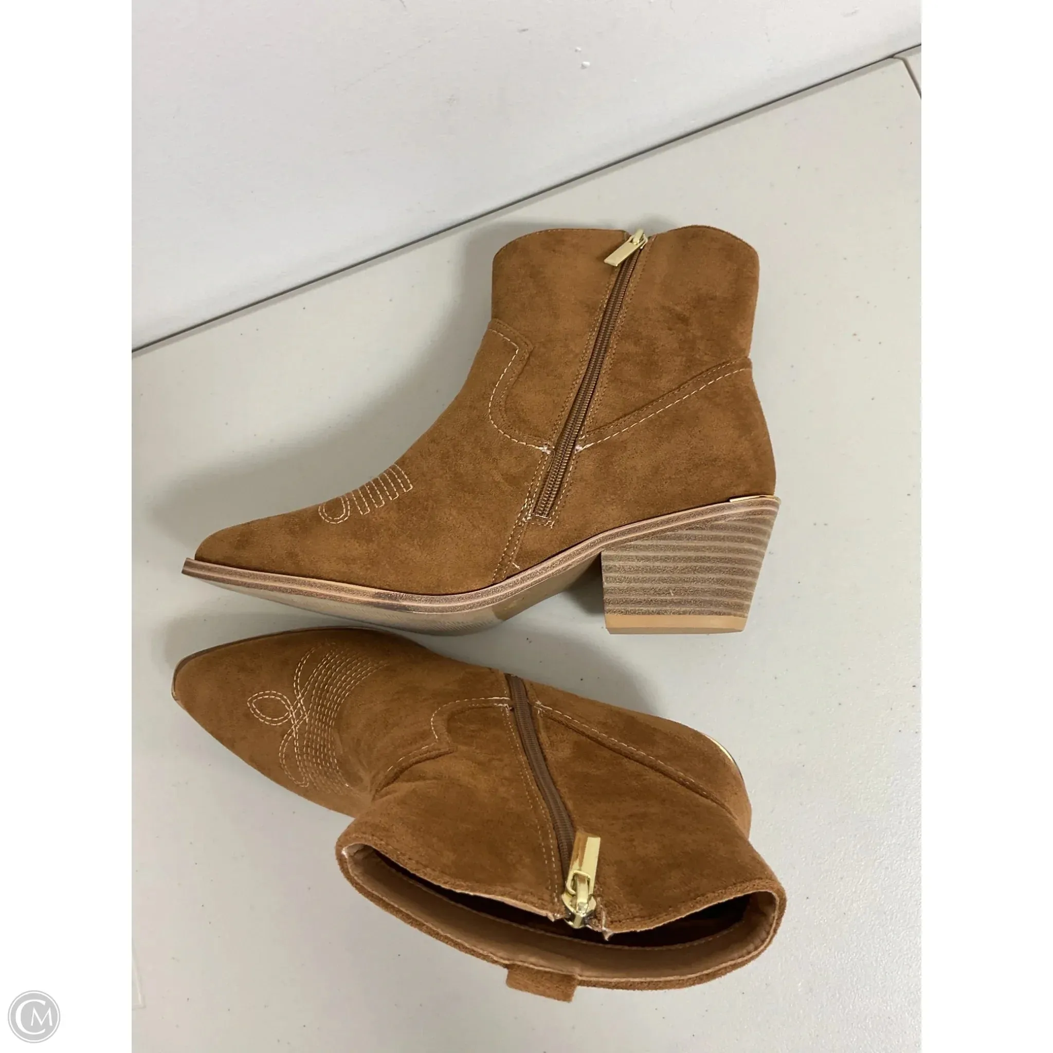 Boots Ankle Heels By Clothes Mentor In Brown, Size: 10