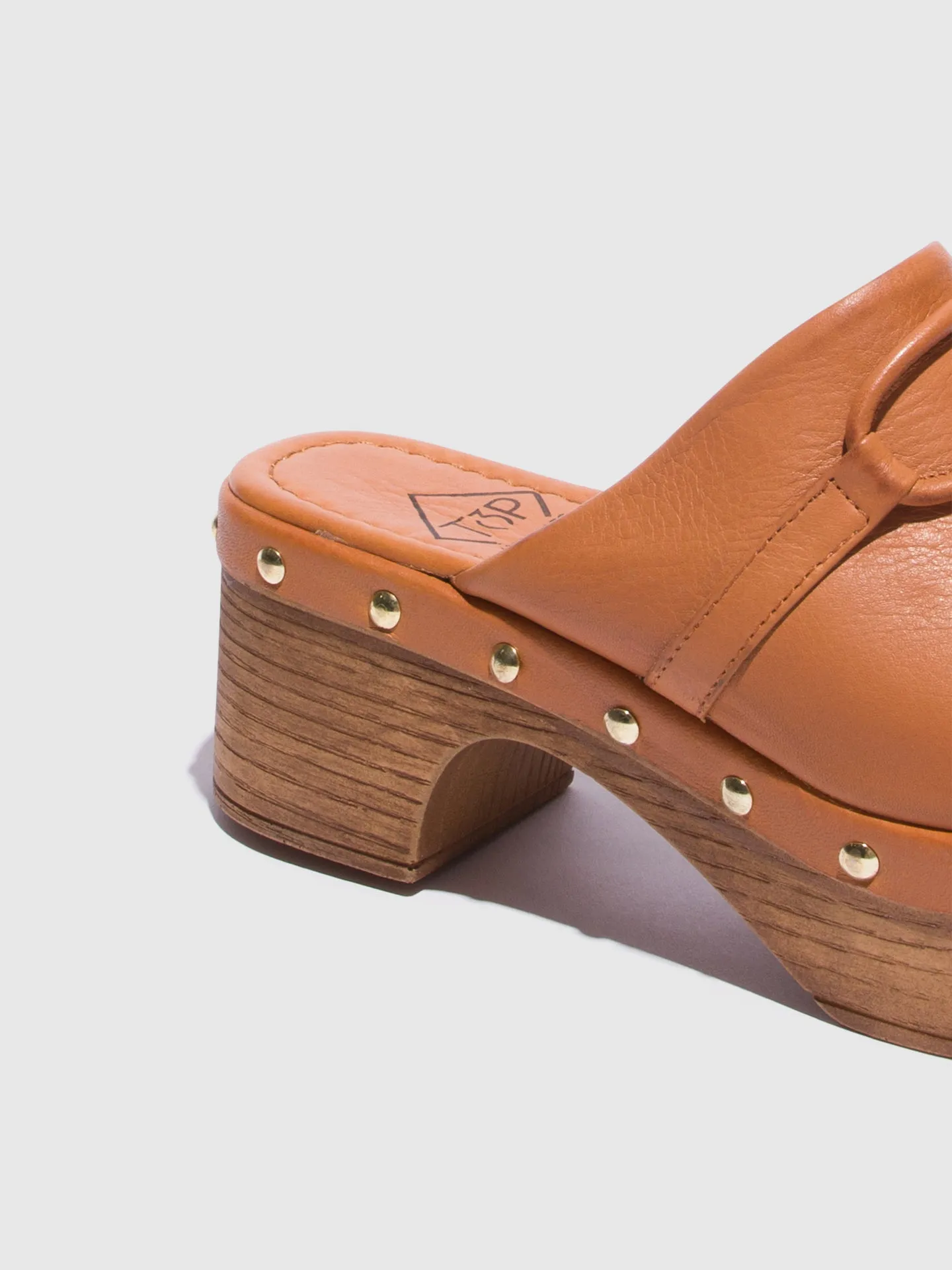 Brown Round Toe Clogs