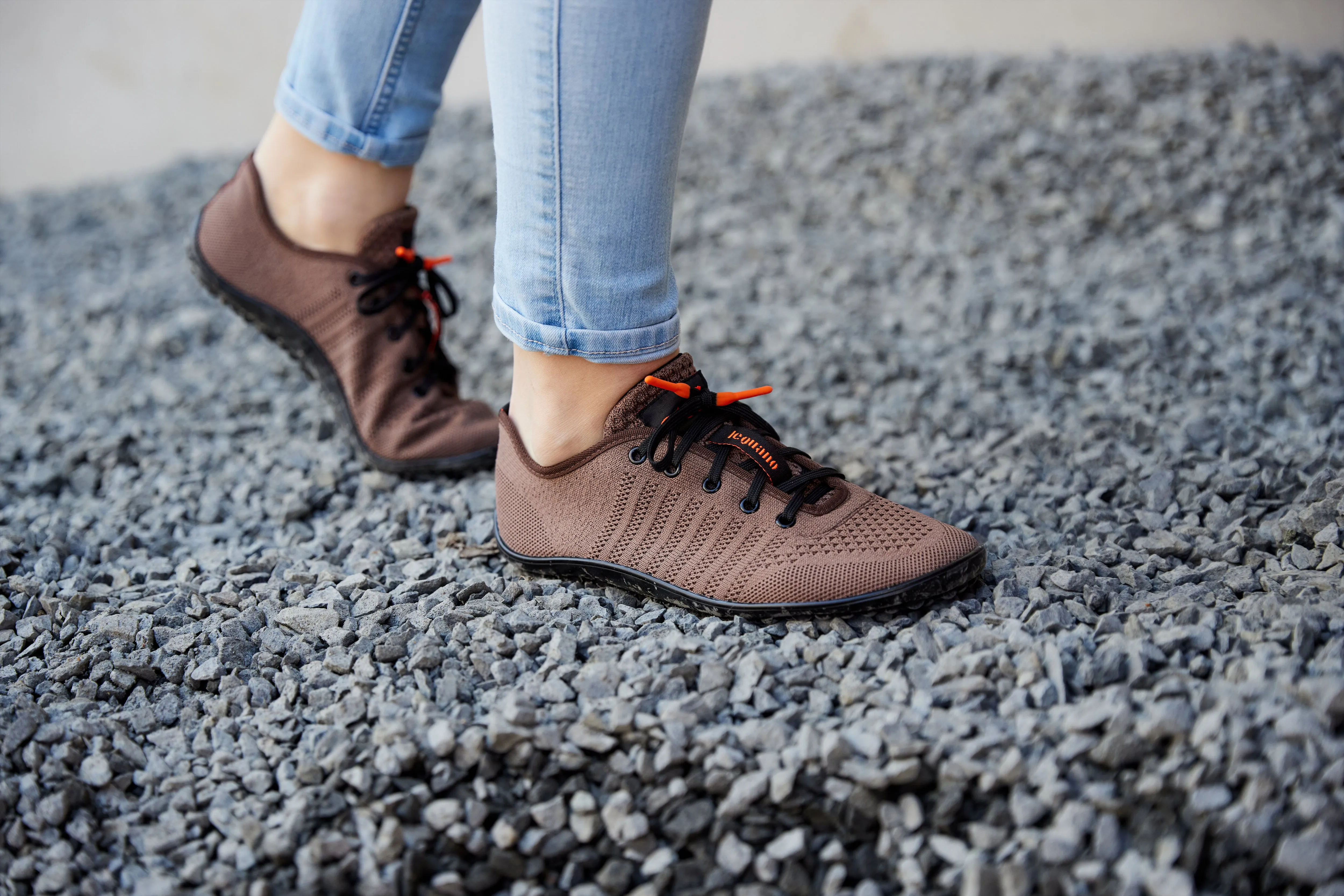Leguano Go: Low-Top  Maron