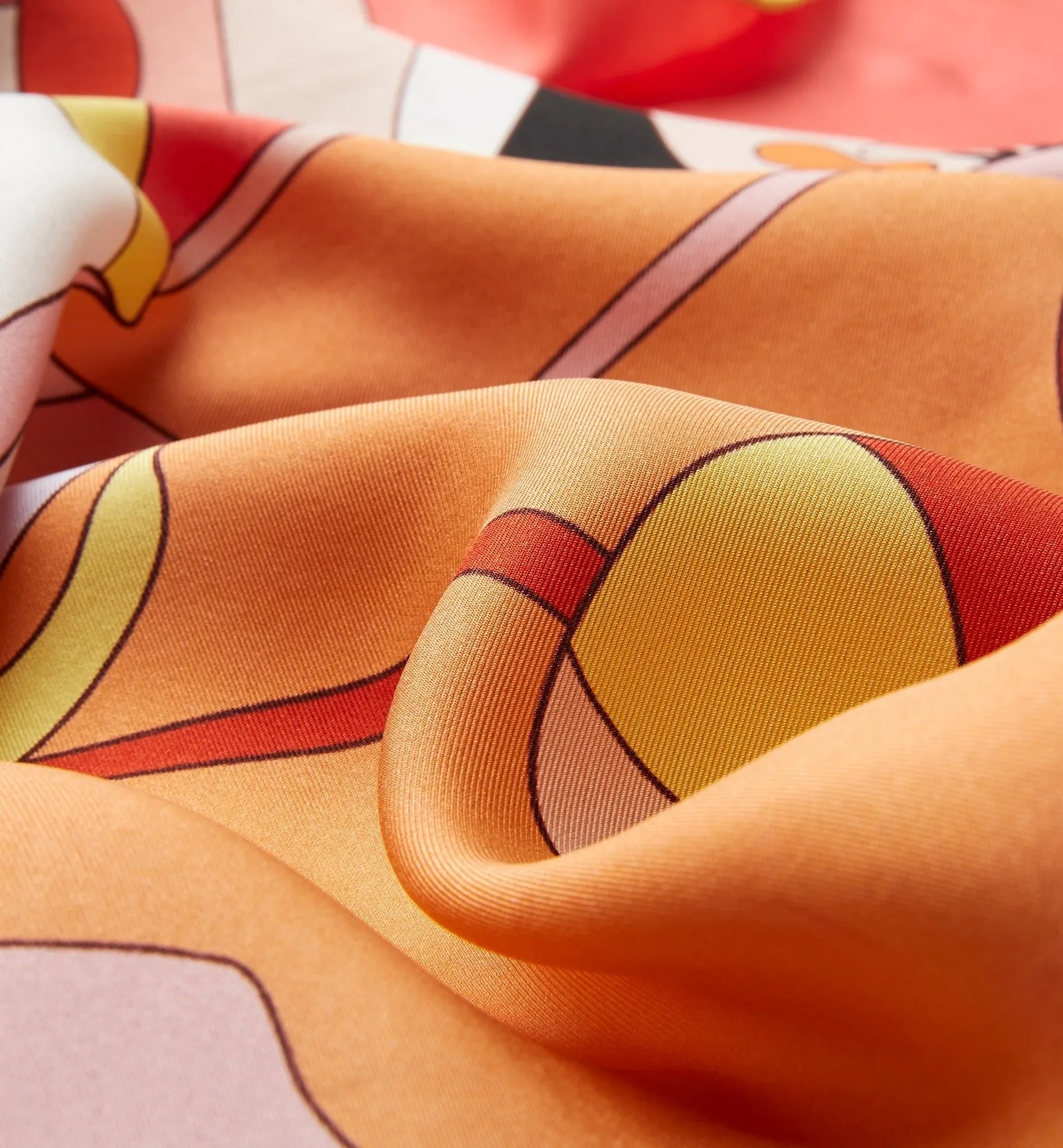 LUXE SILK SCARF La Canadienne