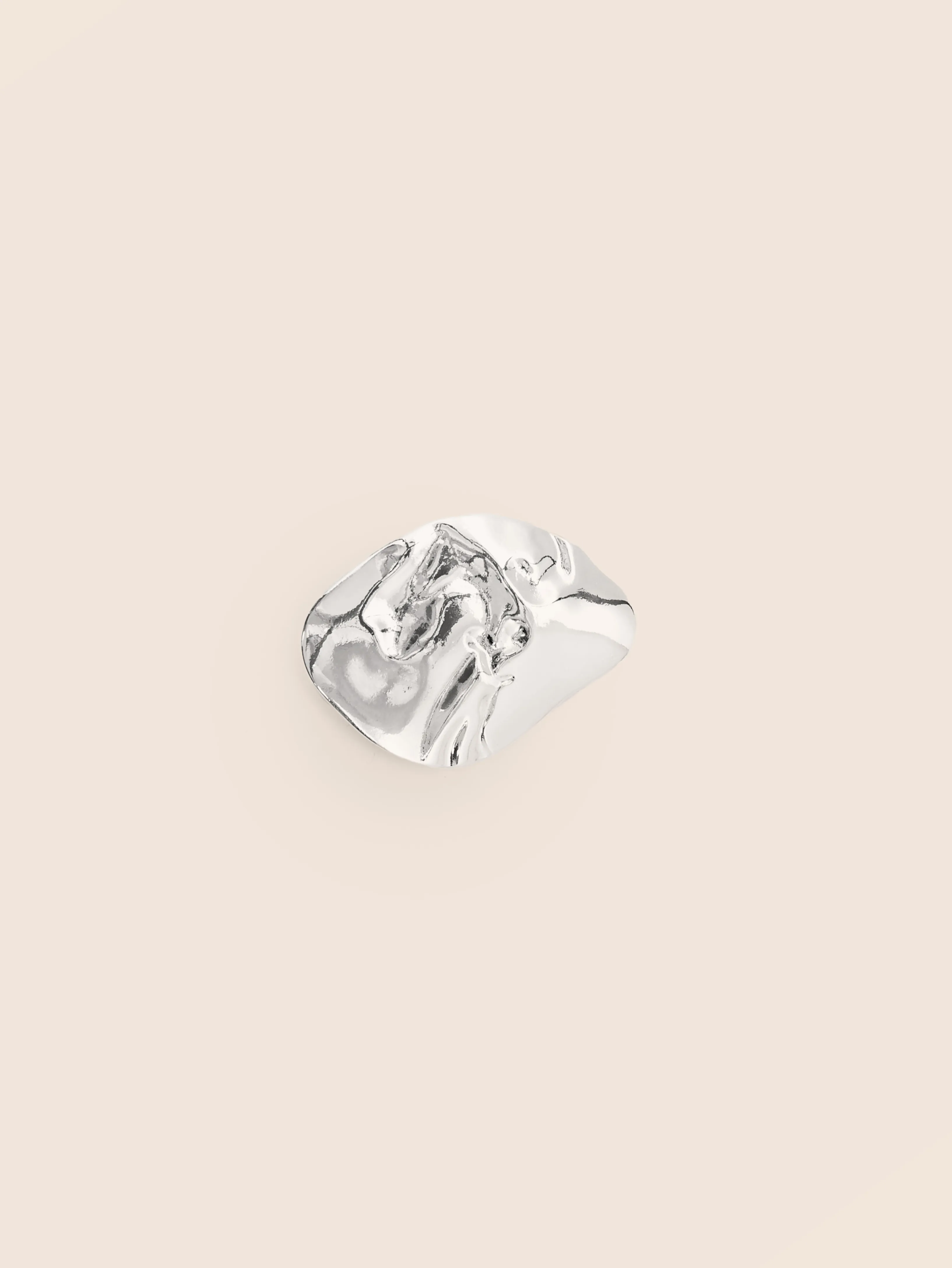 Oval Clip Silver Maguire
