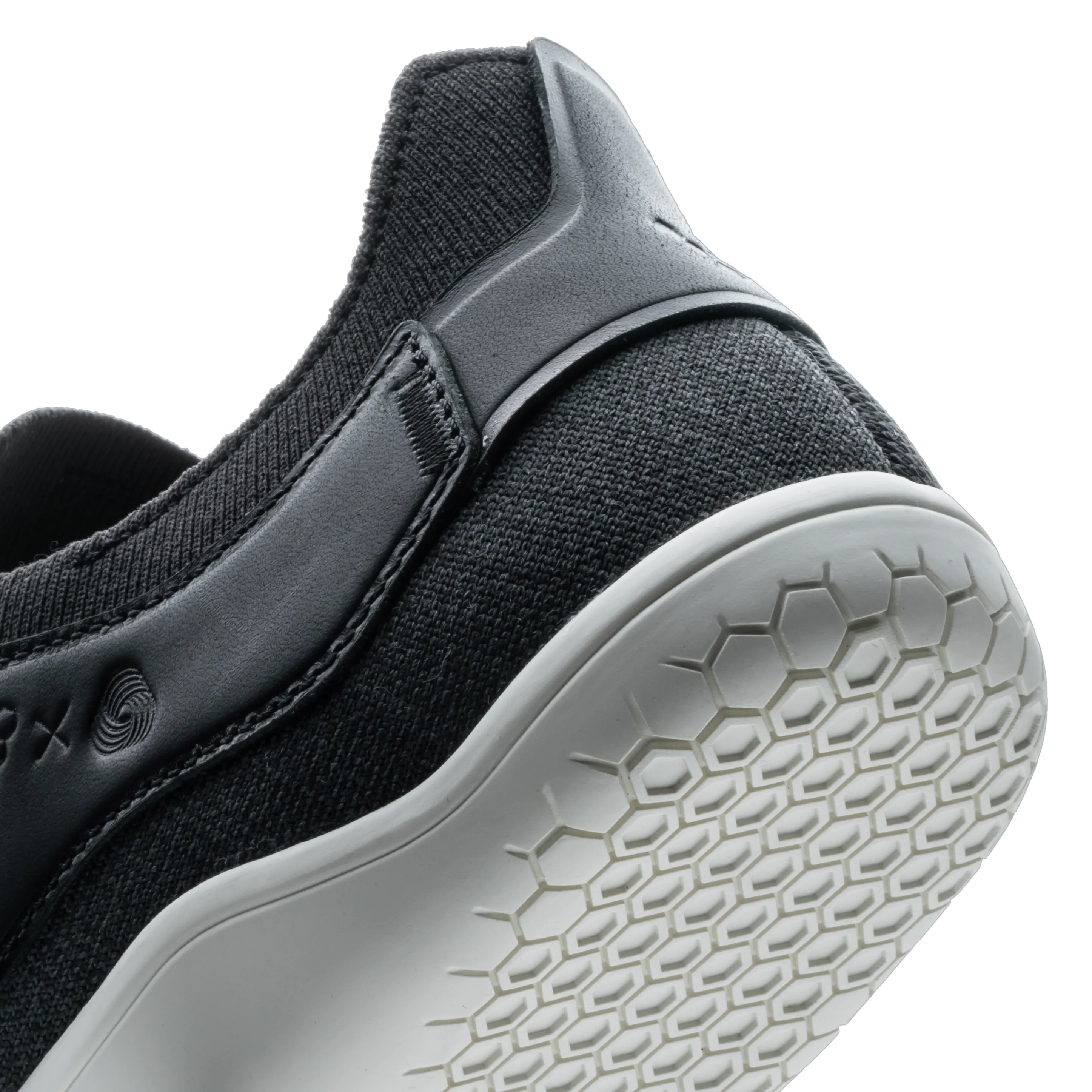 Vivobarefoot Asana III Mens  Obsidian