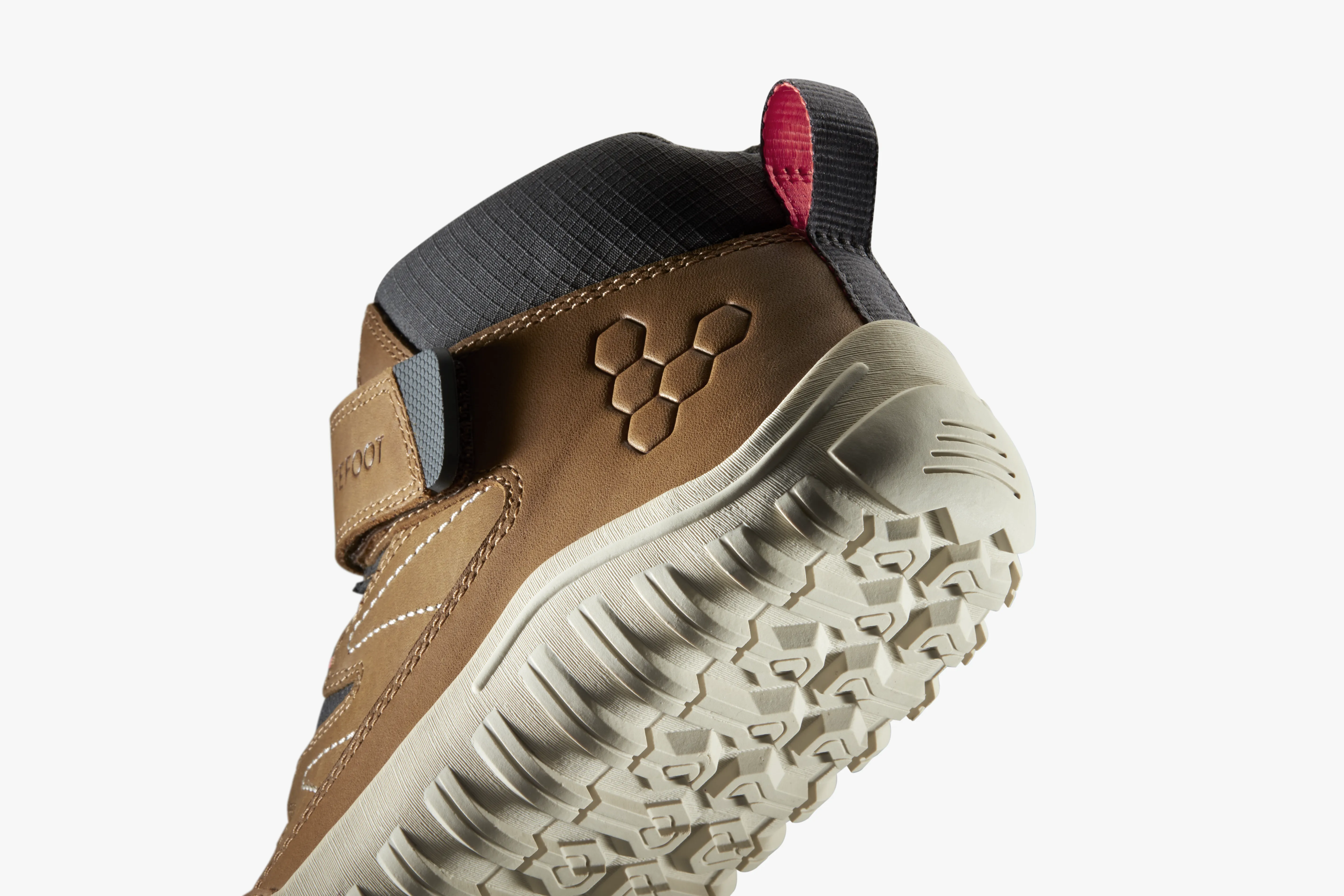 Vivobarefoot Tracker AT Juniors Acorn
