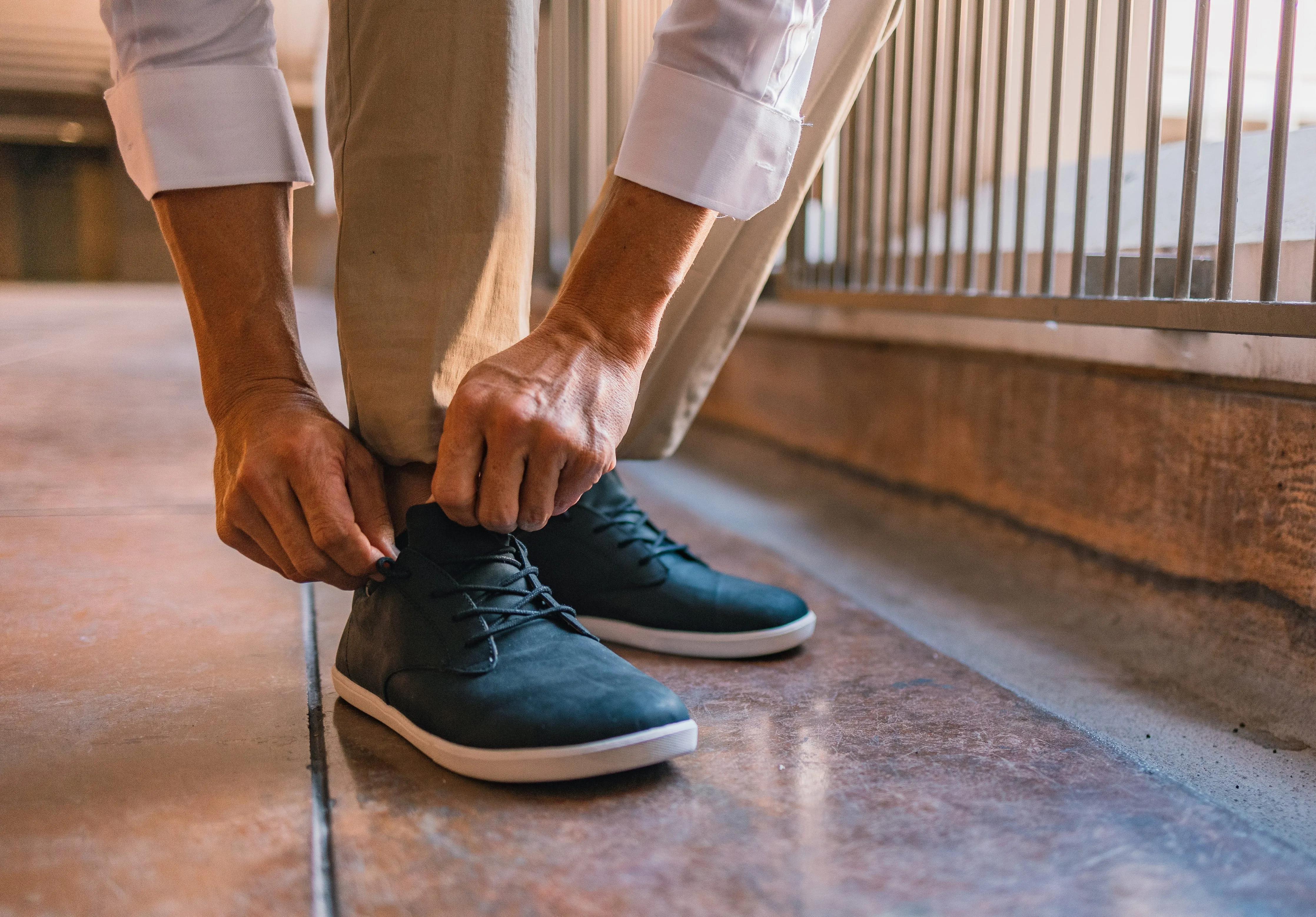 Xero Shoes Glenn Mens  Black / White